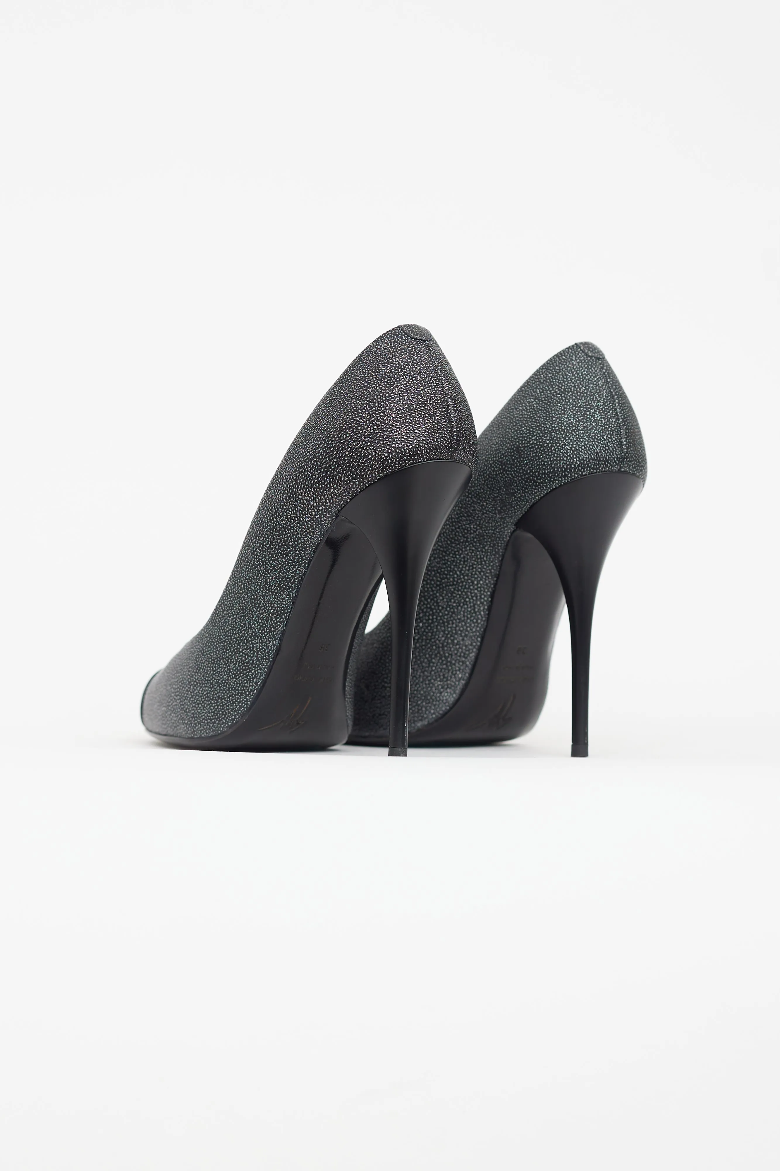 Black & Silver Metallic Textured Heel
