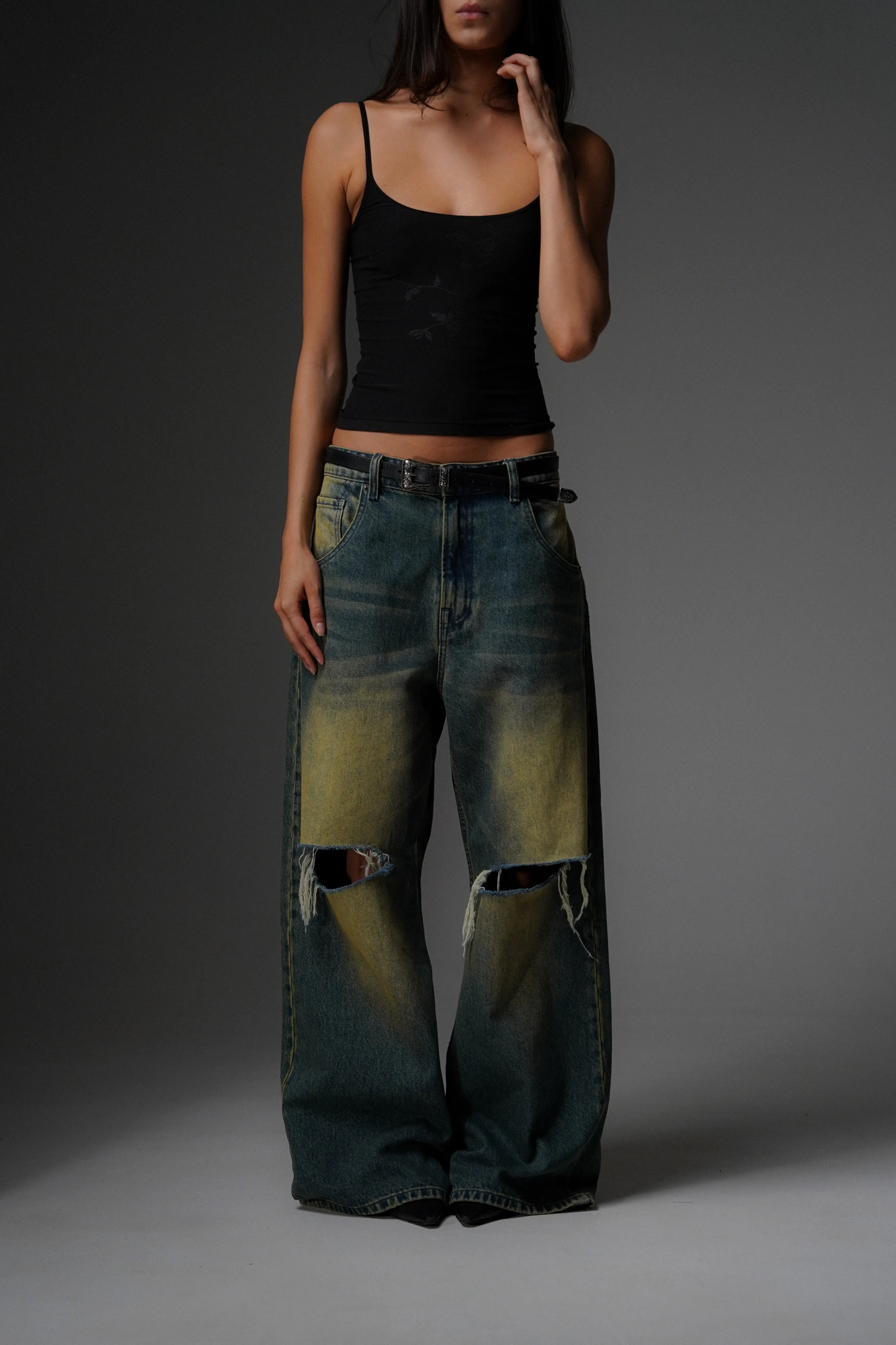 STUDIO DENIM [BRUISED]